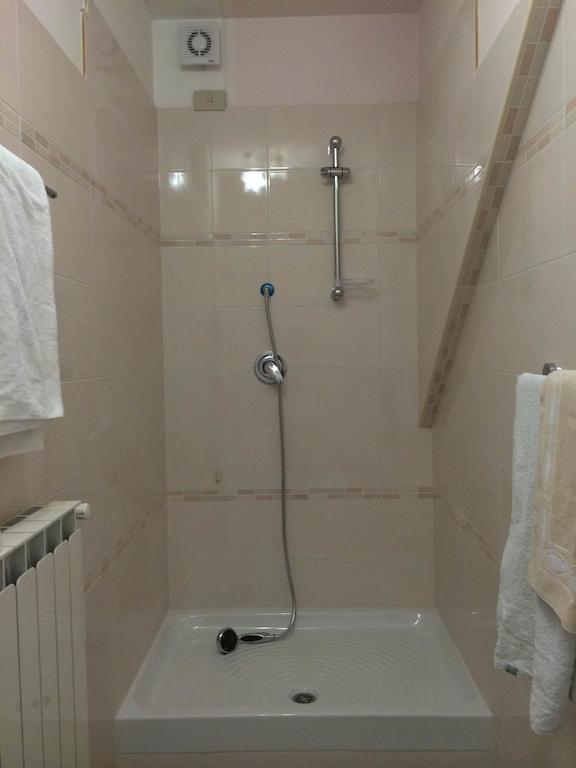 B&B Mirella Citta Sant'Angelo Room photo