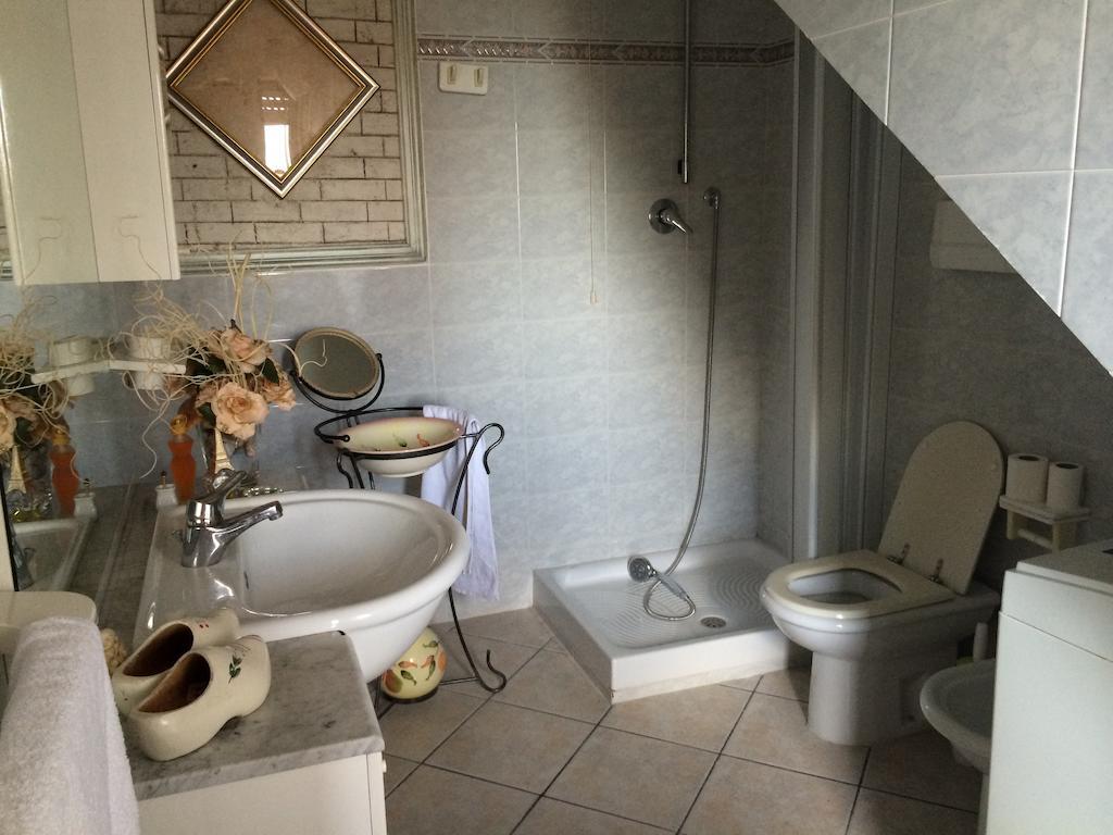 B&B Mirella Citta Sant'Angelo Room photo