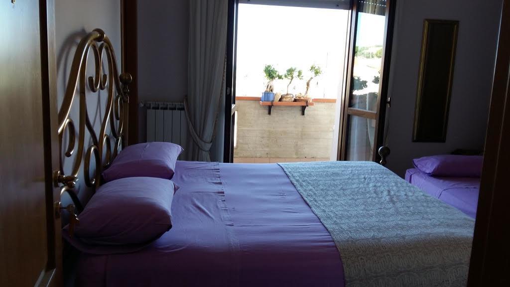 B&B Mirella Citta Sant'Angelo Exterior photo