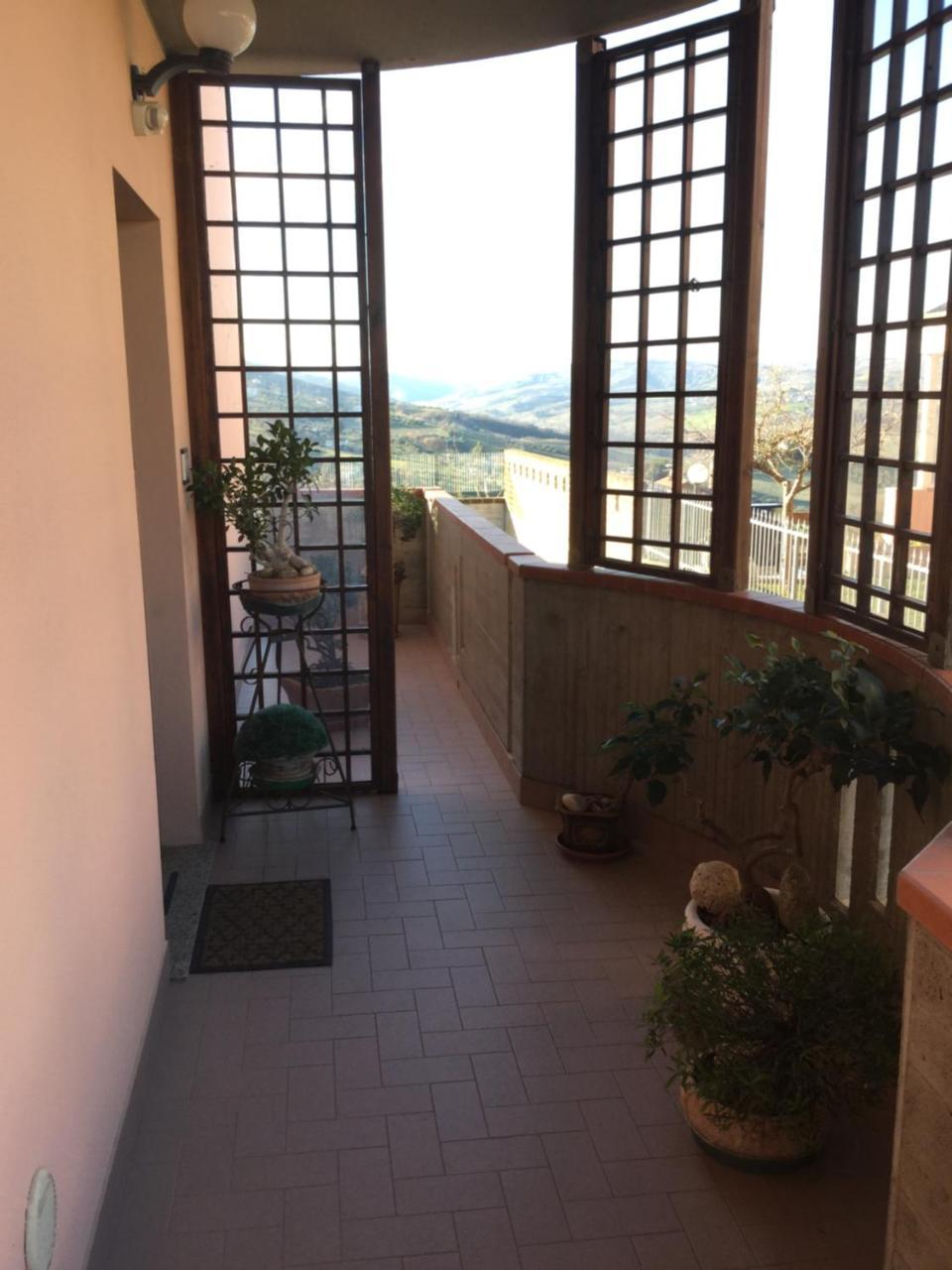B&B Mirella Citta Sant'Angelo Exterior photo
